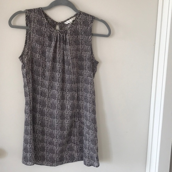 CAbi Tops - Cabi women’s blouse in size S. Barely worn.